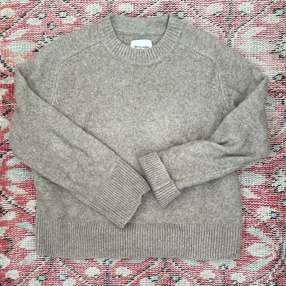 Abercrombie & Fitch Taupe Crewneck Sweater